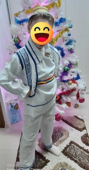 Costum popular  7-9 ani