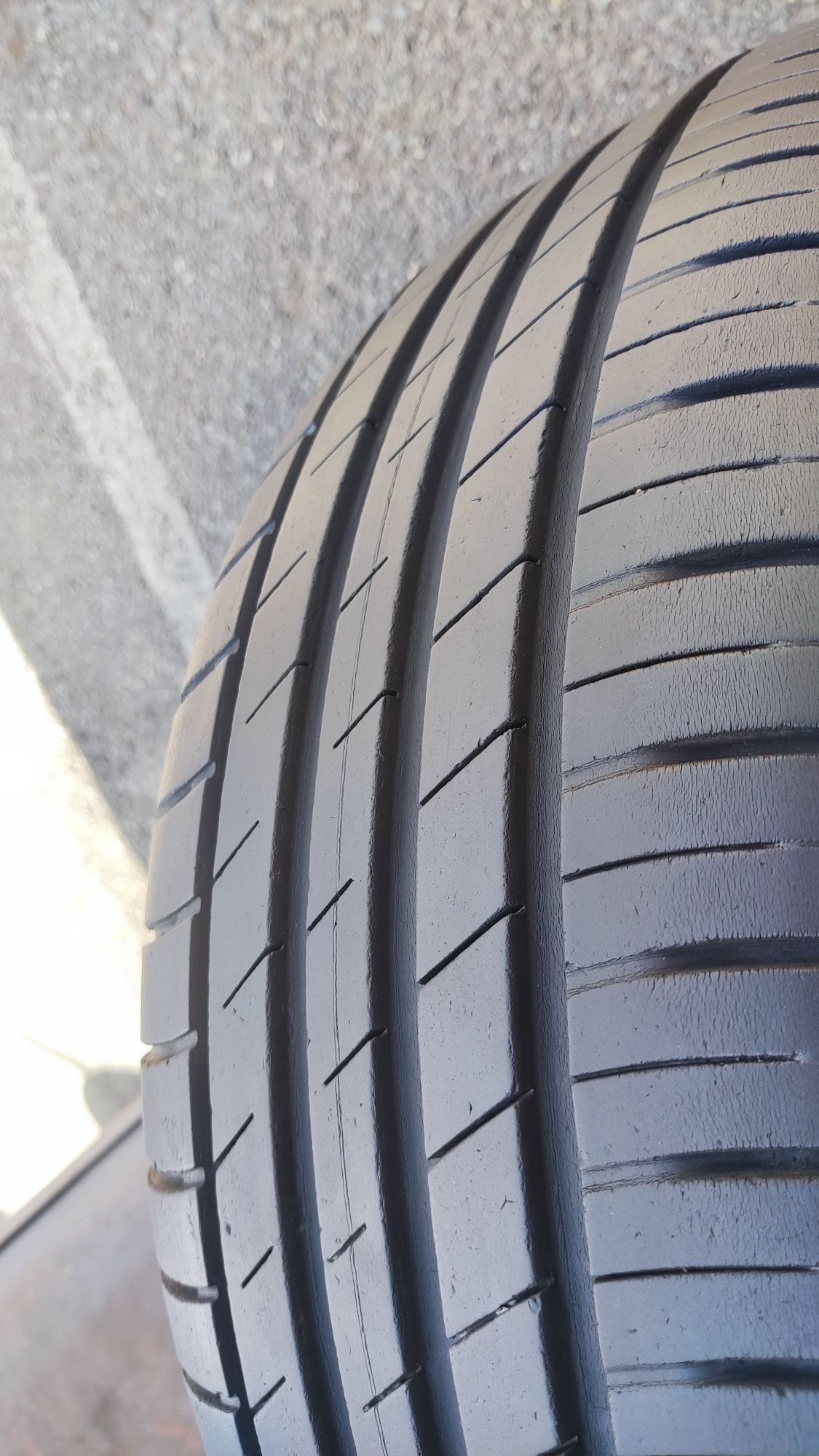 2бр. летни гуми 205/55/16 GoodYear Efficient Grip Performance
dot22
7.