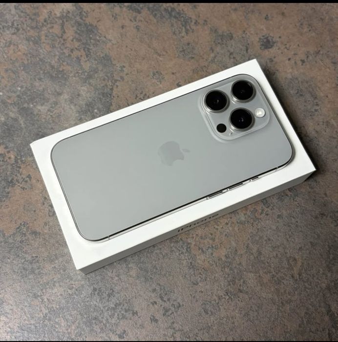 iPhone 15 Pro Natural Titanium 512GB