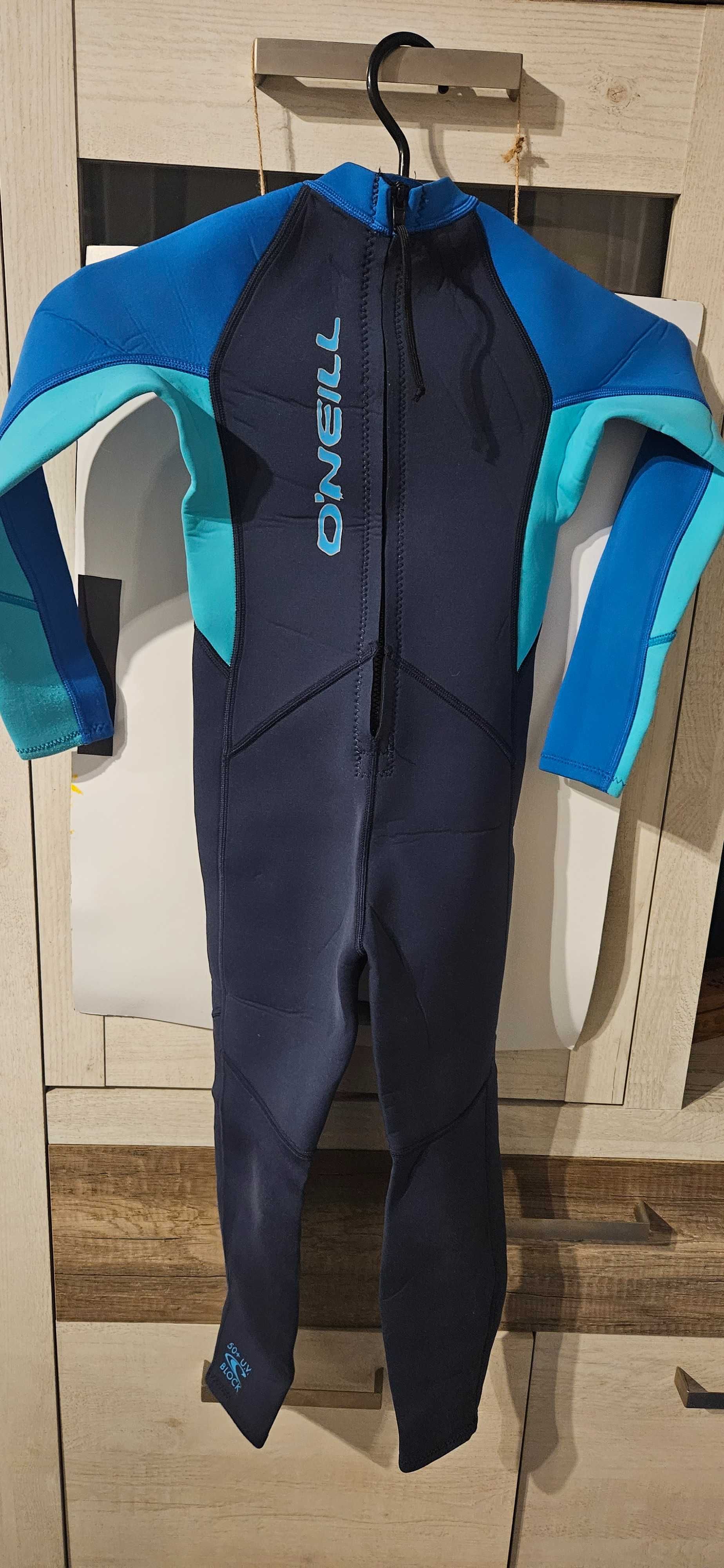 Costum neopren copii marime 6