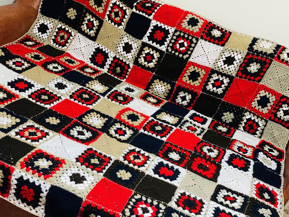 Cuvertura realizata manual 2,10*2,10 cm