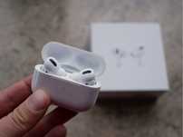 Airpods  2,3, pro все есть