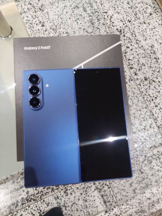 Samsung galaxy Z Fold 7