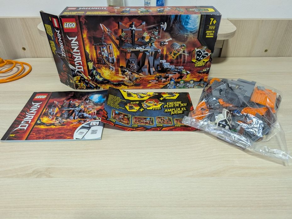 LEGO NINJAGO - Calatorie catre temnitele Craniu 71717, 401 piese
