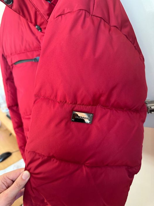 Зимно чисто ново яке, подходящо за ски