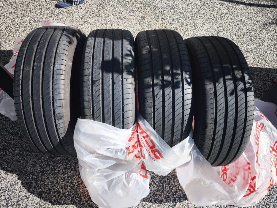 Michelin Primacy 4 Vara 215/55/R17