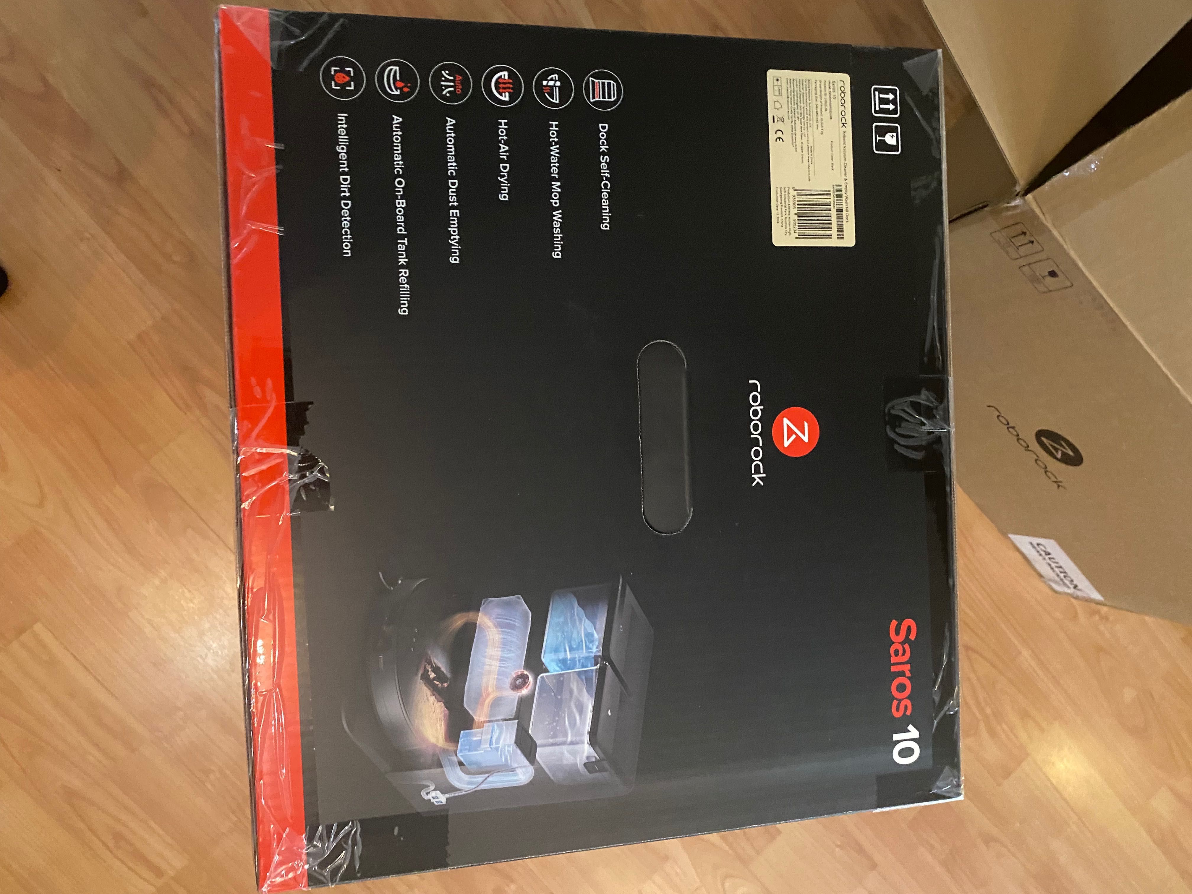 Робот прахосмукачка Roborock Saros 10