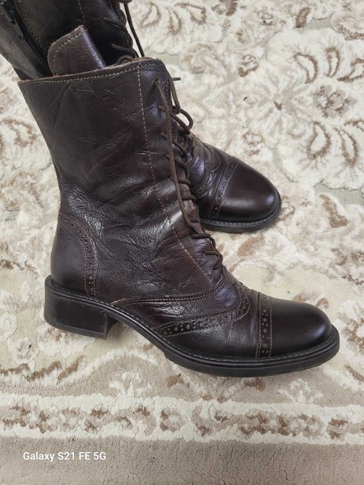 Ghete dama piele marimea 36 impecabile