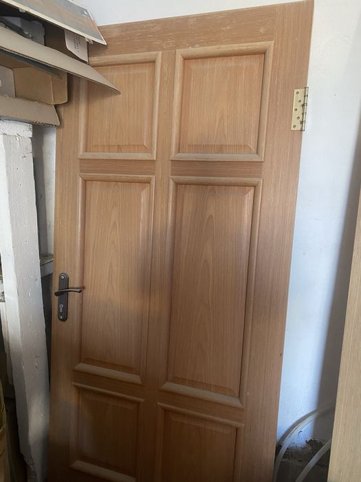 Двери межкомнатные 4 шт