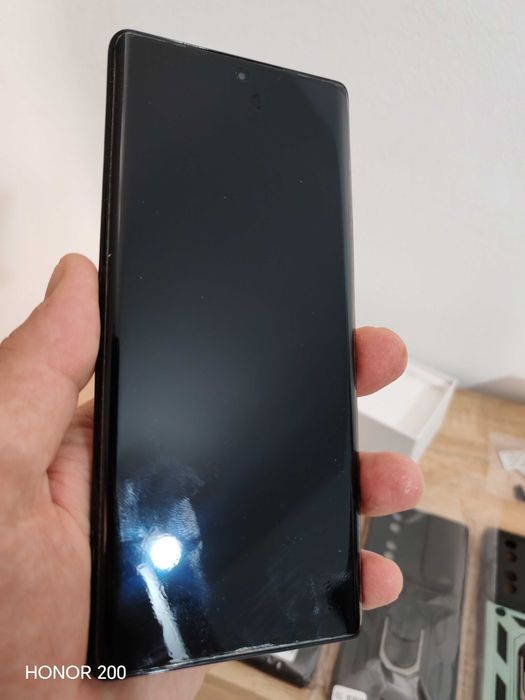 Vând Honor 70 5G ,256gb midnight black