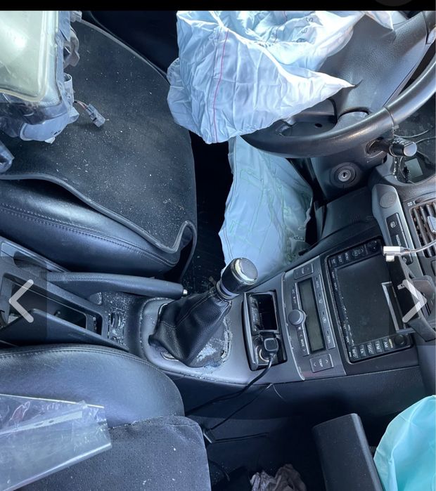 Toyota avensis на части