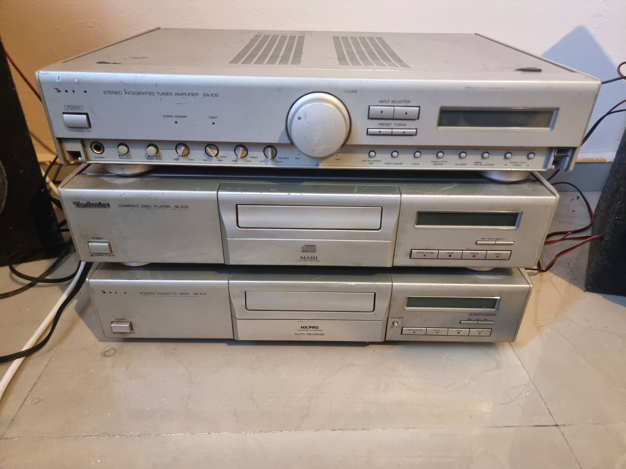 Hi-Fi усилвател Technics SA-E10 + CD плеър и дек