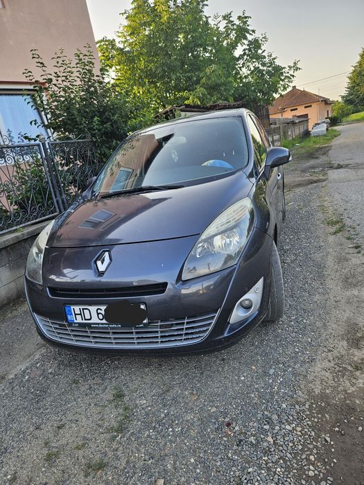 Renault grand scenic 7 locuri