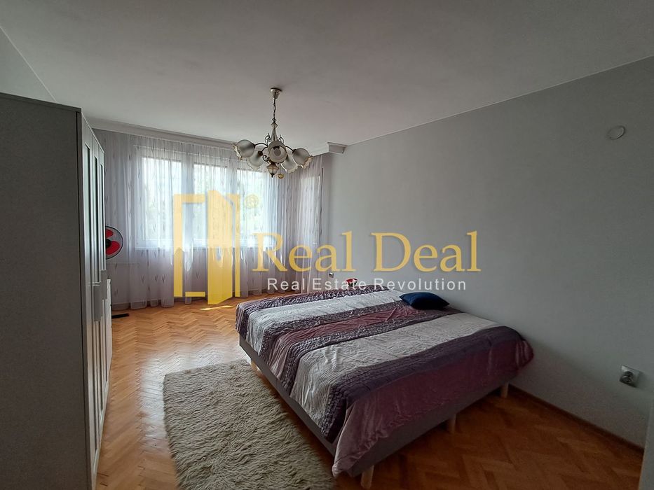 Дава се под наем Четиристаен апартамент в София, Медицинска академия - 130 кв.м за 850 € - Снимка #9