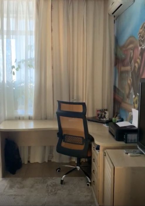 Продам письменный стол