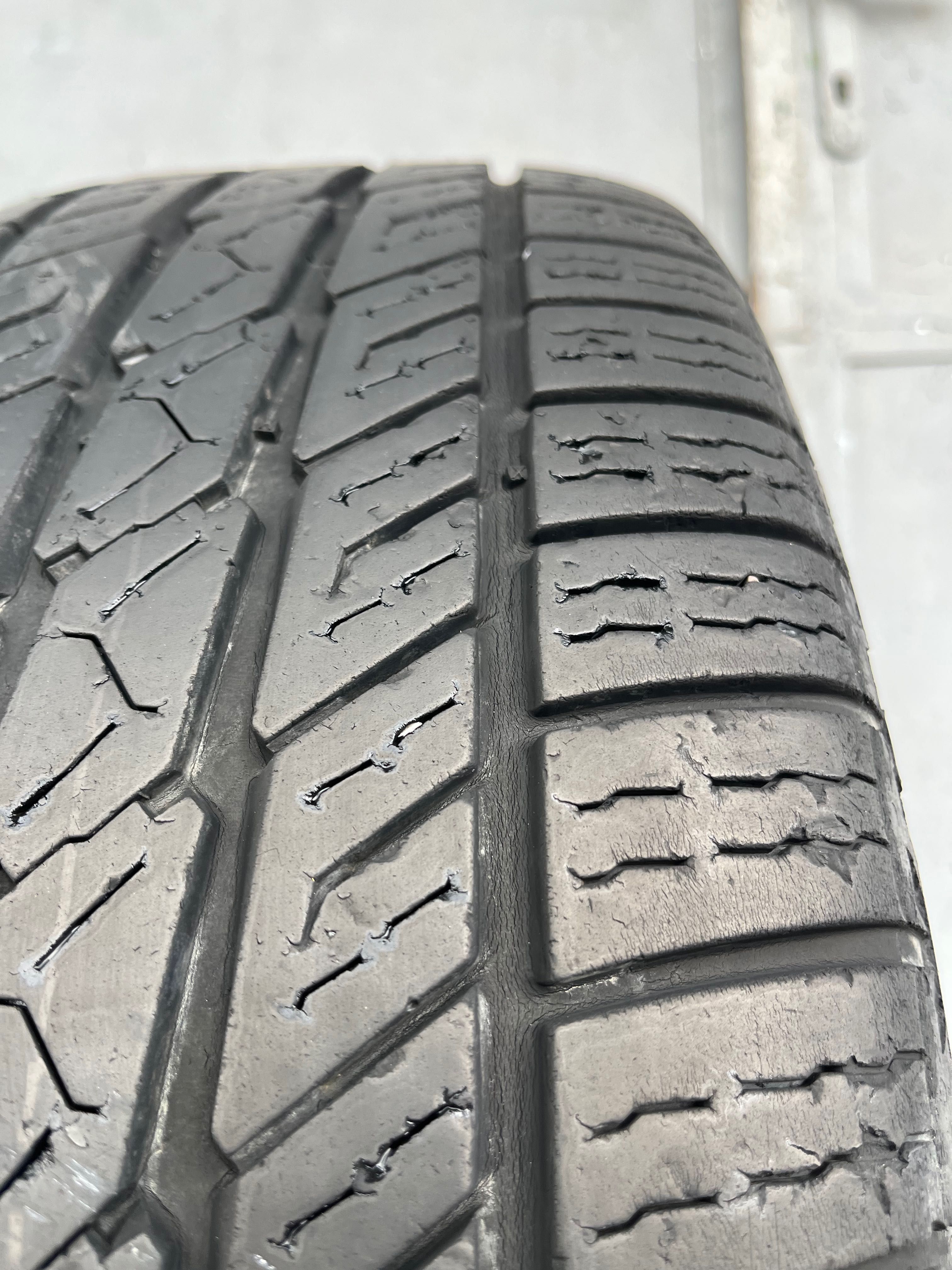 4 бр. летни гуми 235/60/16 Barum 4x4 2x6 mm 2x5,5 mm DOT 2209