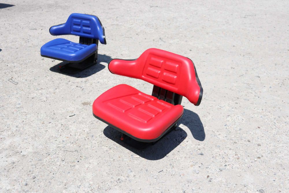 Scaun de tractor cu reglaj triplu cu amortizor pentru UTB U445 si U650
