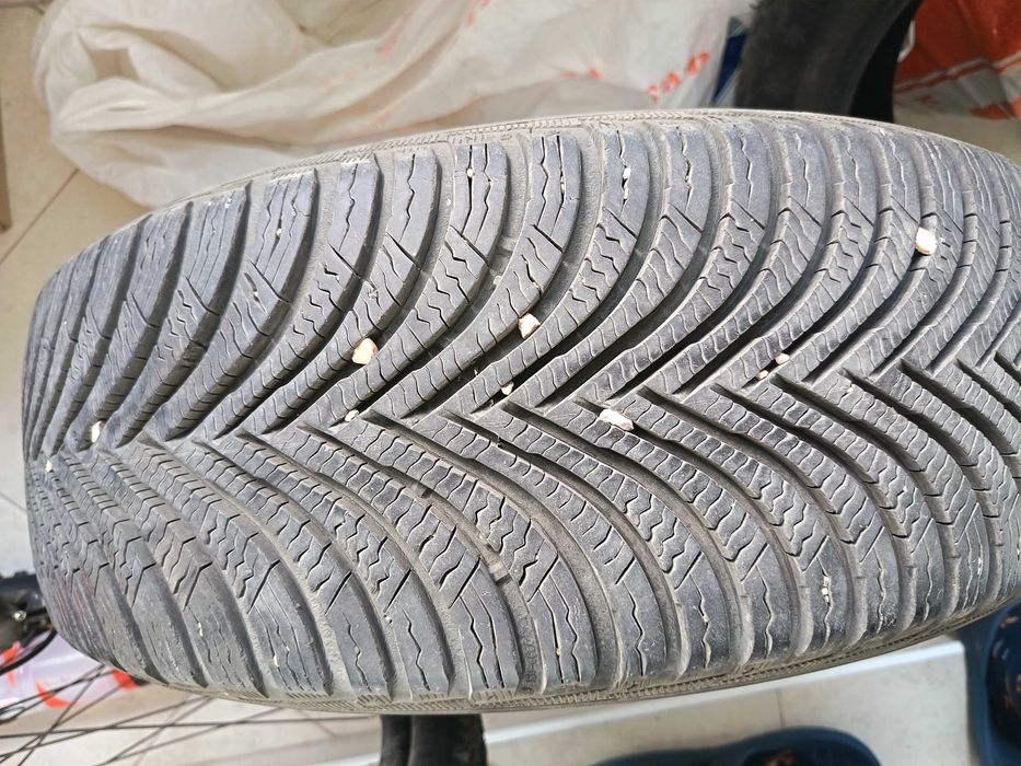 зимни гуми michelin alpin 5 205/55 R16 x4
