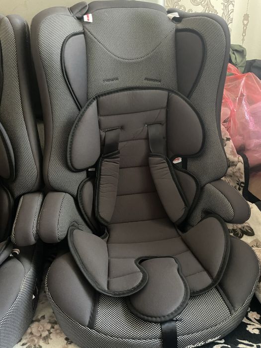Автокресло новое