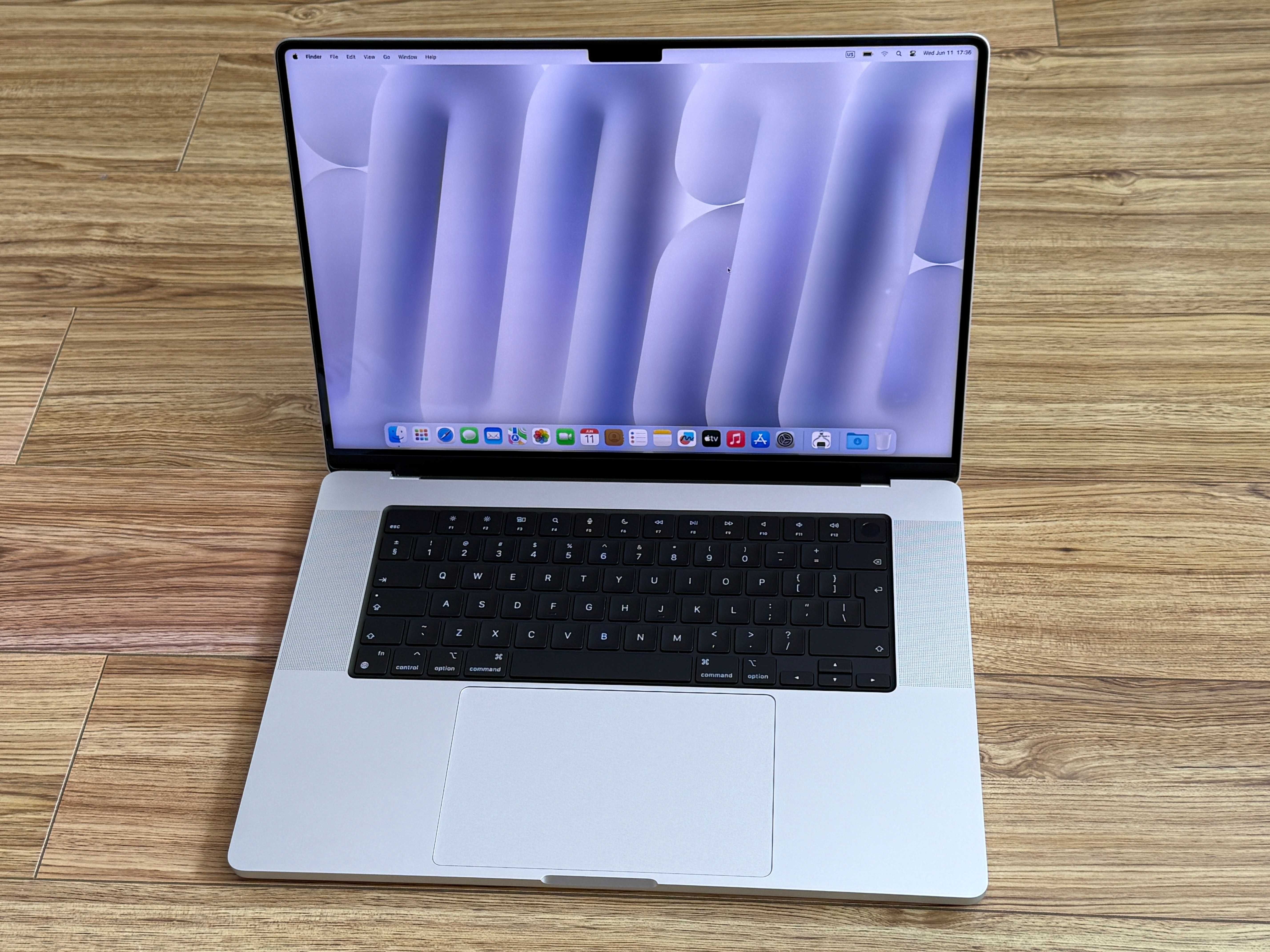 MacBook Pro 16 M4 MAX`14 CPU/32 GPU/36GB RAM/1TB SSD/20м Гар/Бат 100%