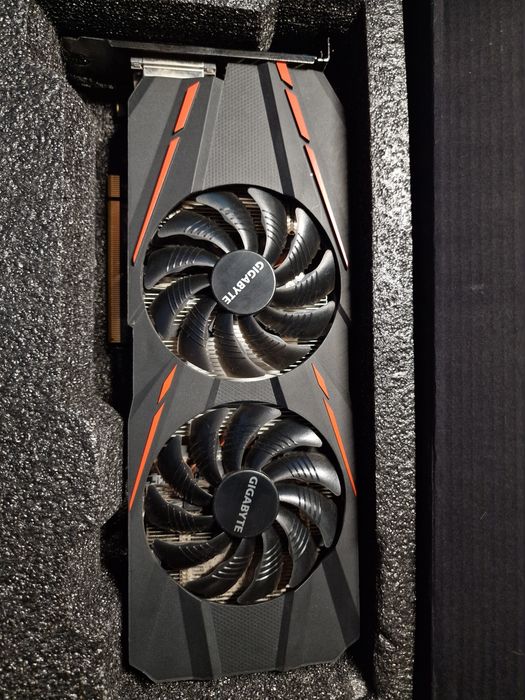 Ryzen 5 1600 și Nvidia GTX 1060 Gigabyte G1 Gaming 6GB 192-bit