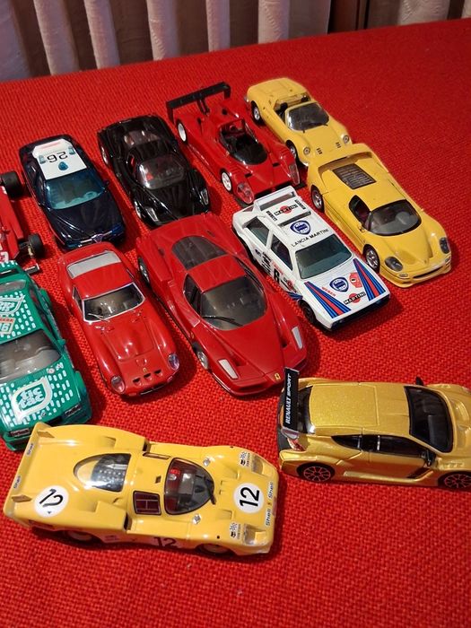 Mașinuțe din fier scara 1:43