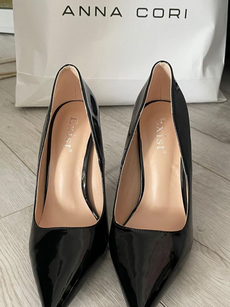 Vand pantofi stiletto dama NOI