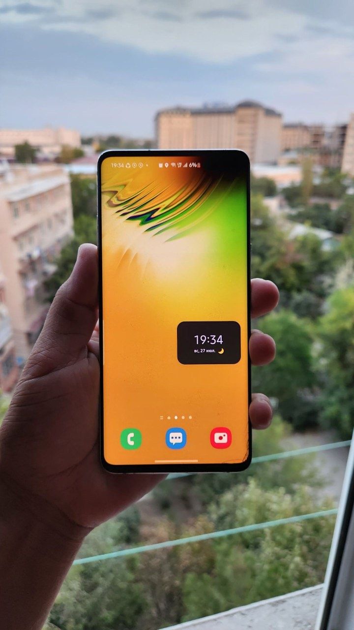 Samsung S10 5G 8 256 xotira