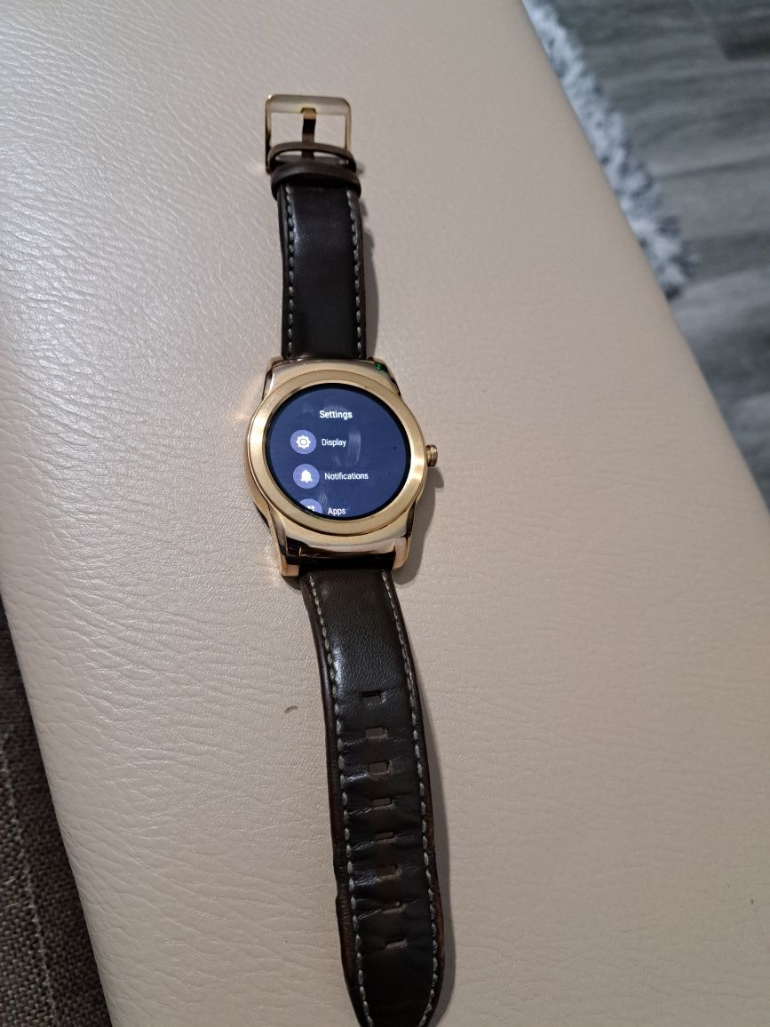 Vand ceas smartwatch