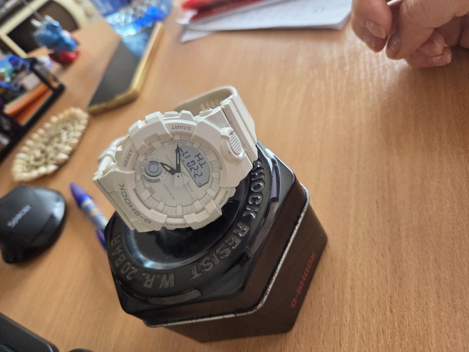 Ceas G -shock alb