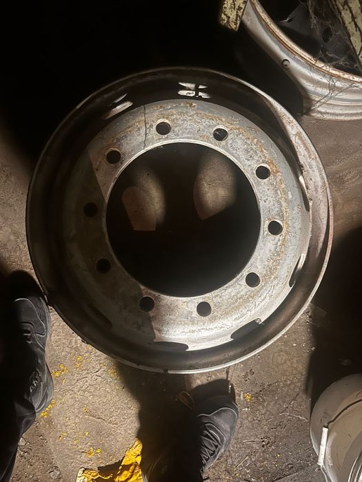 Диски грузовые продаю бу