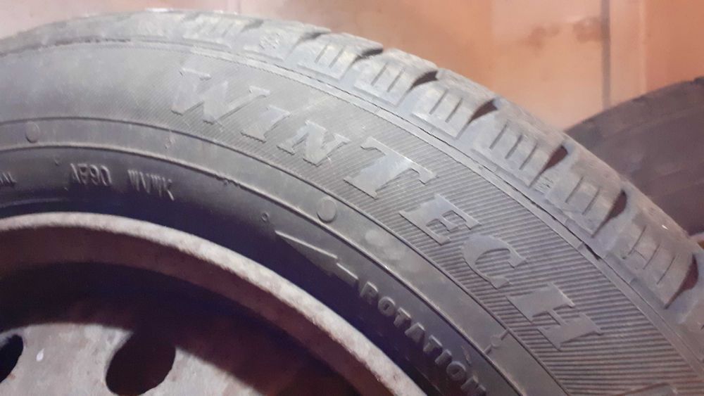 Зимни гуми 15 цола с джанти за Рено