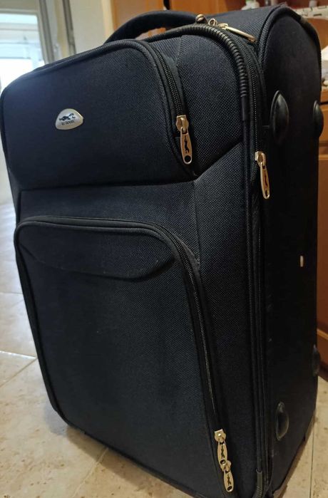 Куфар Grand среден размер