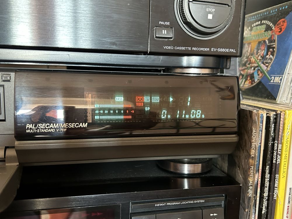 Video recorder Toshiba HI-FI Stereo