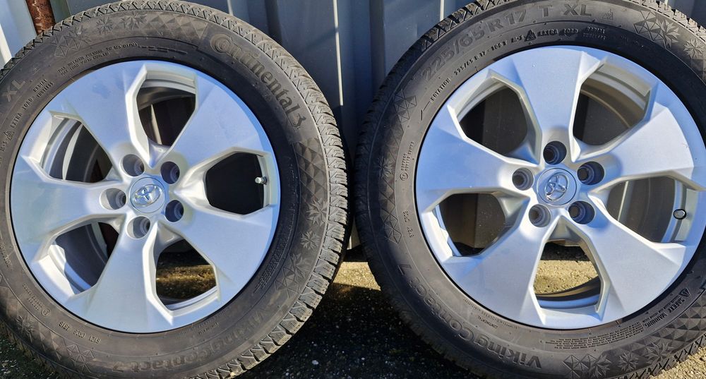 Roti jante Anvelope IARNA Toyota  225/65R17 Continental VikingContact