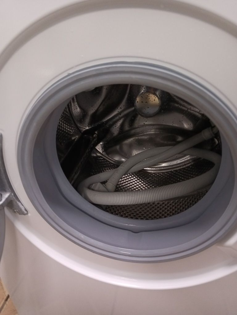 Като нова пералня Сименс Siemens IQ 300 А+++ 7кг 2 години гаранция!