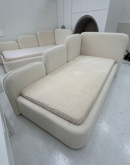 Krovat Krovat Krovat