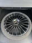 Set 4 roti complete 225 40 R19 vara impecabile good year continental