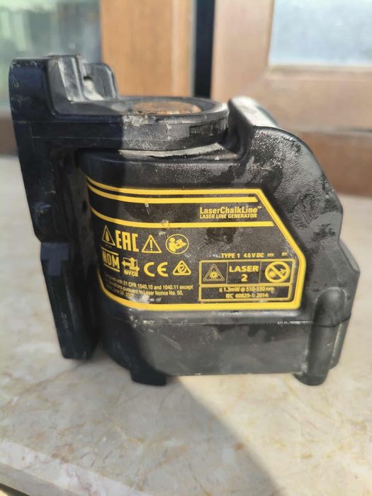 Лазерен нивелир DeWalt