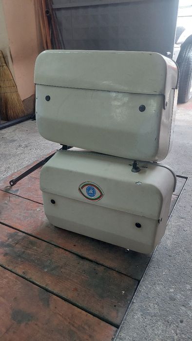 Mz ETZ 250/251. Куфари  със стойките. DDR.Оригинал.