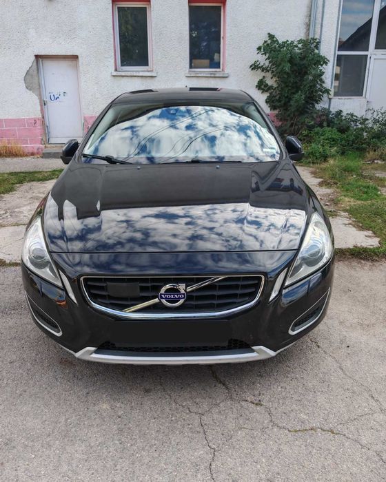VOLVO V60 D3 163k.c