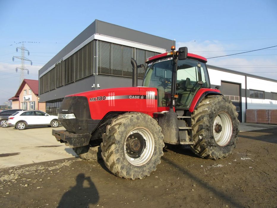 Case IH MX 180 Magnum Tractor