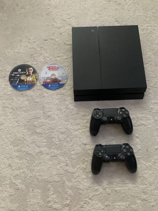 Продам Ps4 fat.