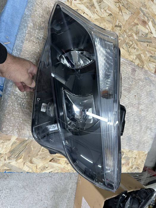 Far stânga mercedes vito .viano.w447.