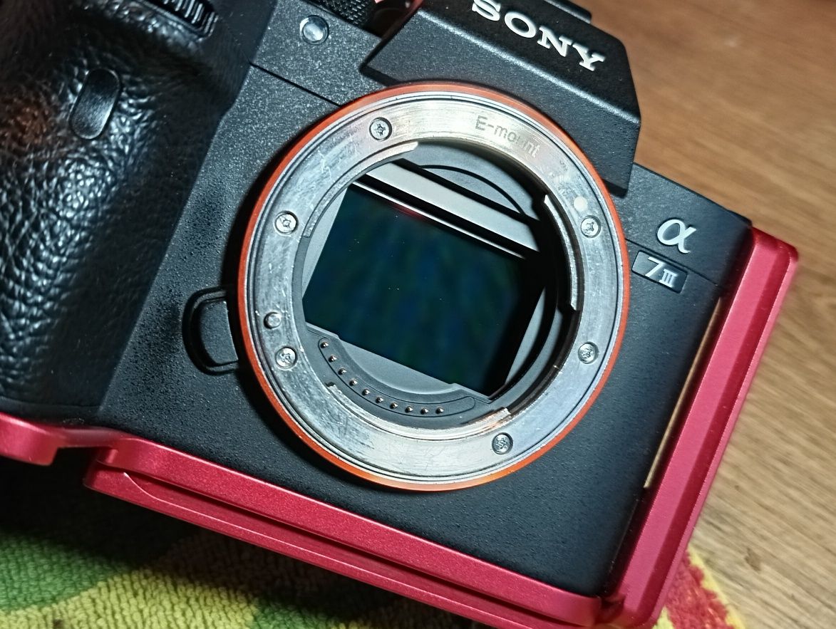 Фотоапарат SONY a 7 III + подаръци