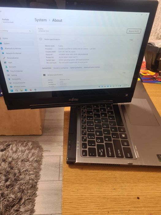 Laptop 13.3 Fujitsu Touch Screen