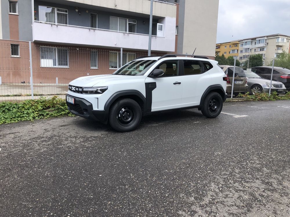 Duster 3  , model essential benzina + gpl