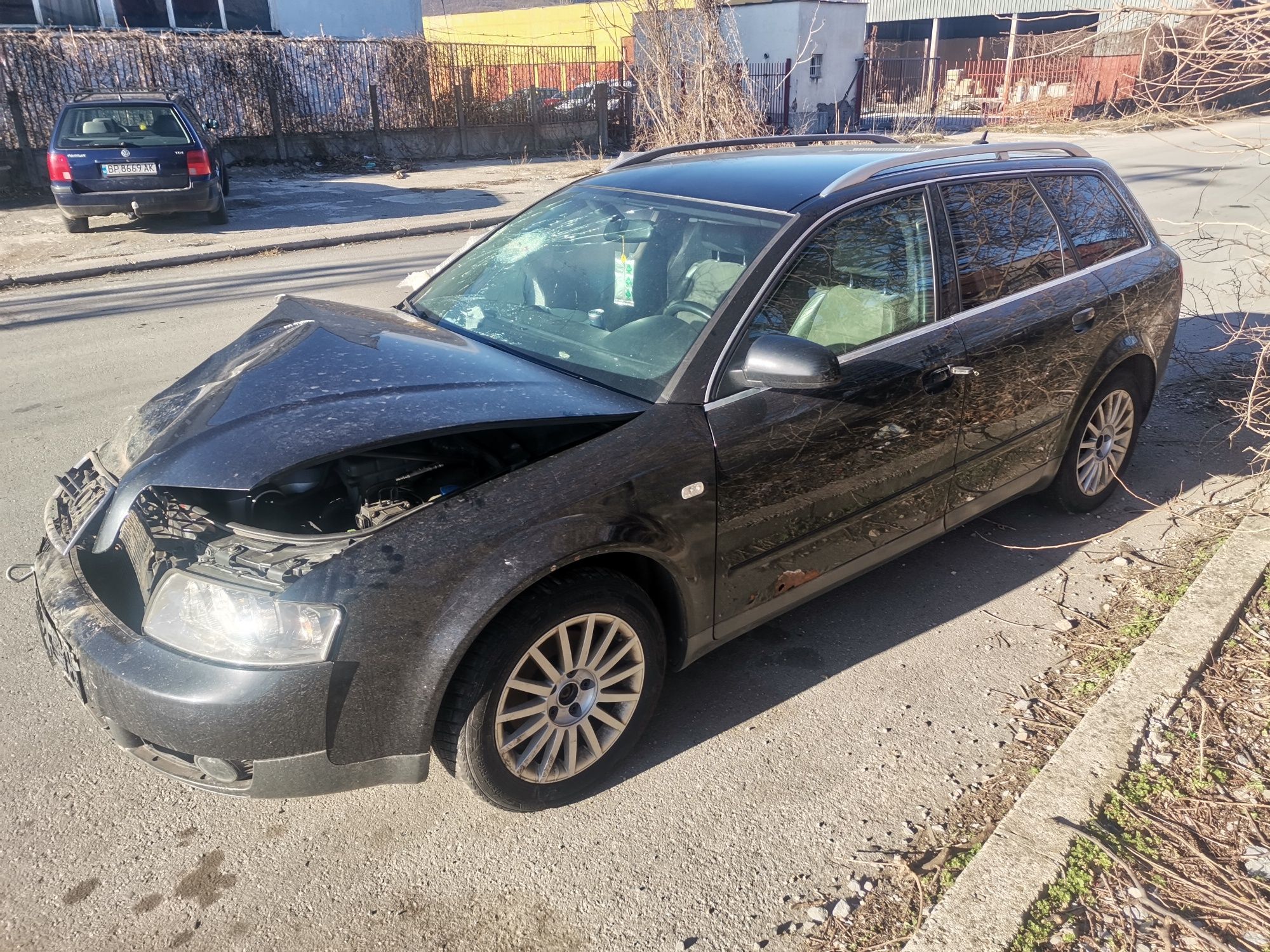 Audi a4 b6 1.9TDI 131кс тип мотор AWX за части