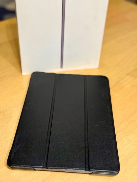 iPad 10.2" Gen 7 Wi-Fi + Cellular 128GB Space Grey impecabil