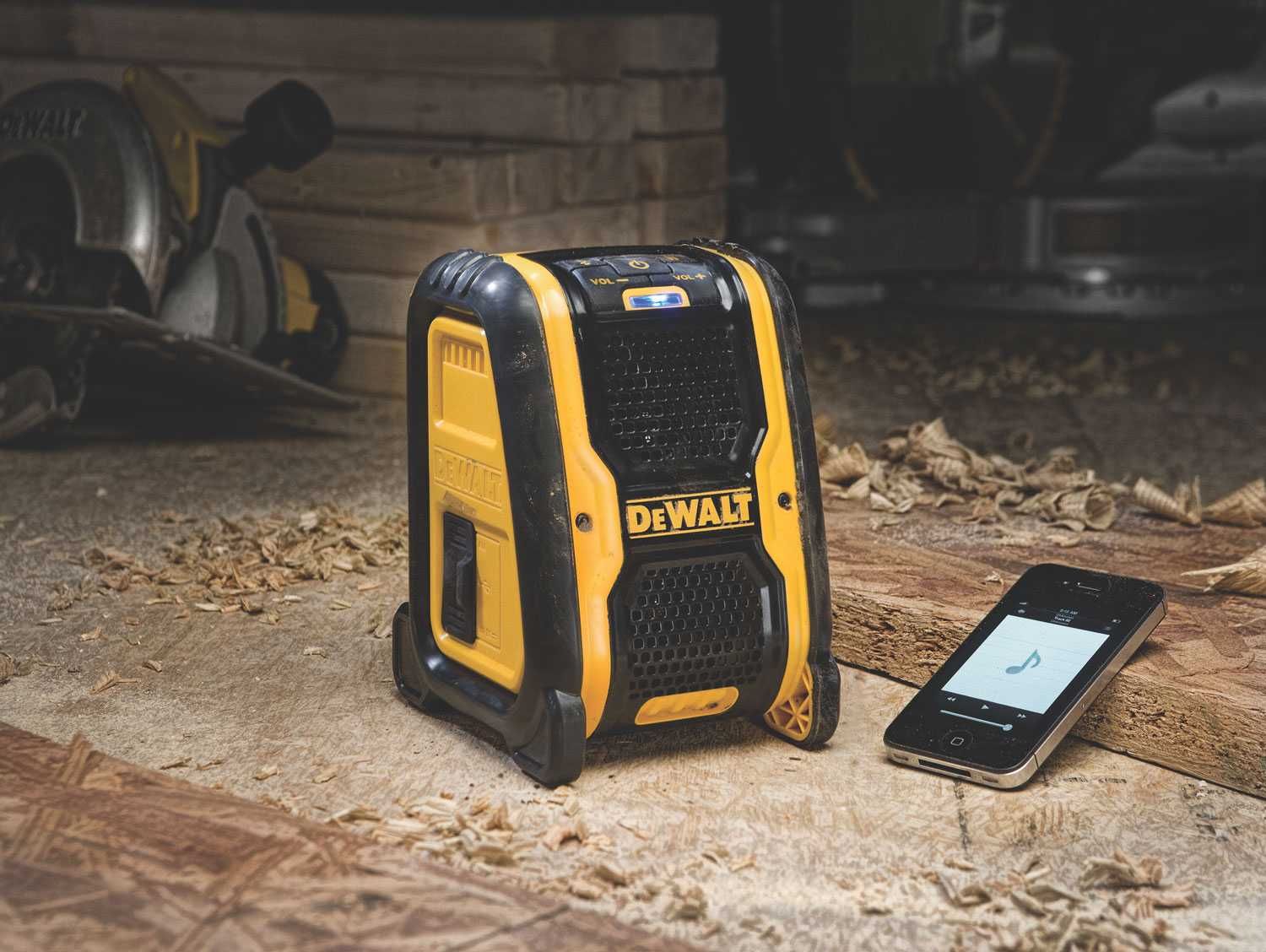 Bluetooth колона DeWALT DCR006